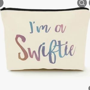 🌻 “I’m a Swiftie”  Cosmetic Makeup Pouch 🛍️ Travel NWT